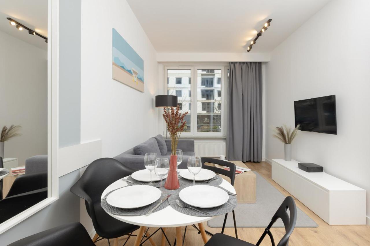 Wola Pet-Friendly Apartments With Ac Slawinska By Noclegi Renters Warsaw Exterior photo