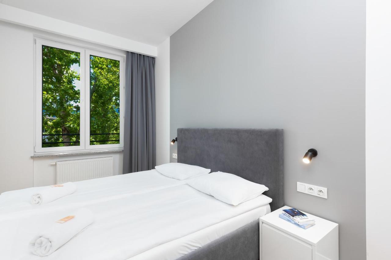 Wola Pet-Friendly Apartments With Ac Slawinska By Noclegi Renters Warsaw Exterior photo