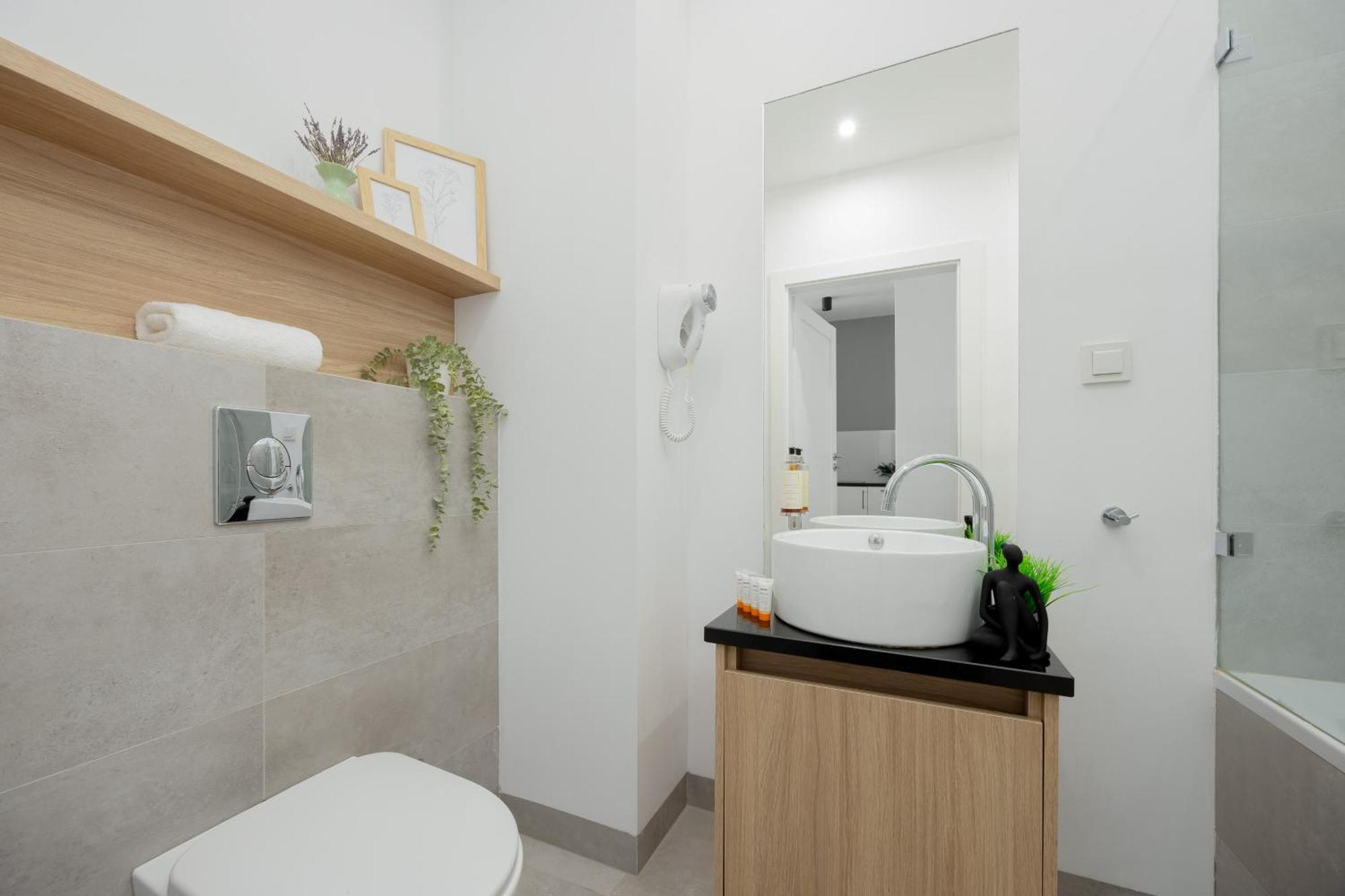 Wola Pet-Friendly Apartments With Ac Slawinska By Noclegi Renters Warsaw Exterior photo